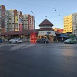 Piata 1 Mai, urgent, vizibilitate, trafic pietonal si auto, negociabil